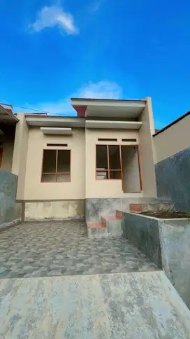 Rumah Baru Murah Ready Stok+Ada Bonus di Custer Sariwangi Bandung