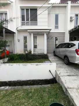 DISEWA RUMAH AMALFI DIGADING SERPONG
