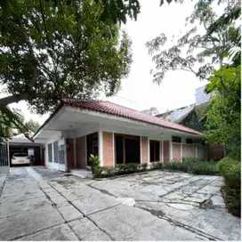 Dijual Rumah Lama Private Area jalan Gaharu Cipete