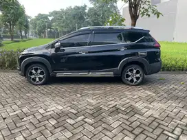 Mitsubishi Xpander Cross 2021 Bensin