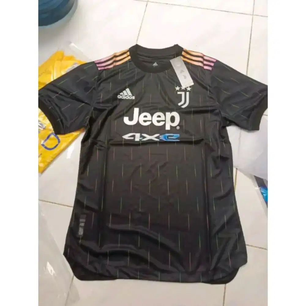 Jersey juventus away player issue