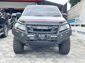 Isuzu D max  4x4 manual