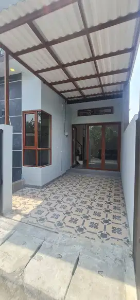 RUMAH LAGI TURUN HARGA‼️MINIMALIS 2 LANTAI, SIAP HUNI DI LAKARSANTRI‼️