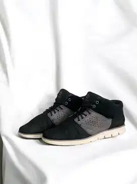 Sepatu Second Timberland Casual size 41