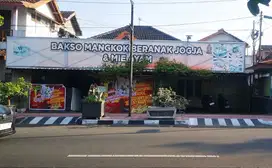Dijual/Sewa Tempat Usaha Di Jalan Letjen S.Parman Yogyakarta