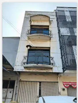 DIJUAL ATAU DISEWAKAN RUKO RAYA NGAGEL SURABAYA MURAH