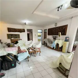 dijual ruko 3 Lantai mainroad batununggal strategis untuk usaha