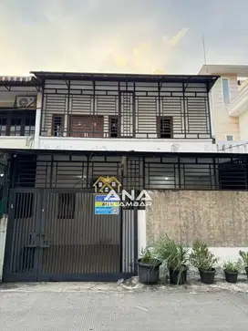 ANA RUMAH UK 6.8X15M DI JELAMBAR
