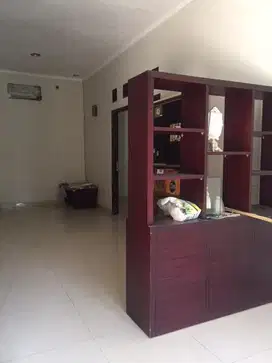 Babatan Pratama Murah Jalan Kembar SHM Luas 12x15