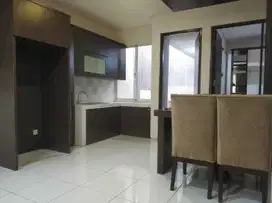 Puri Botanical 2 Lantai Furnished Cluster Dilenia Akses Toll Joglo