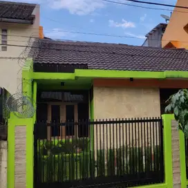 JUAL RUMAH SIAP HUNI PASTEUR BANDUNG