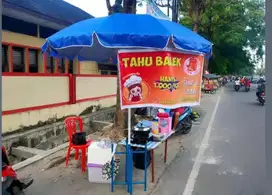 Tenda payung bekas