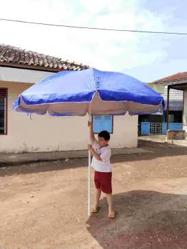 Payung jualan 2.2meter 2 lapis tebal harga murah. Ready stok Palembang