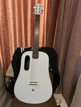 Di jual gitar BLUE LAVA Accoustic Electric Smart Guitar