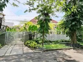 RUMAH MEWAH JALAN IJEN MALANG,TERAWAT,ASRI