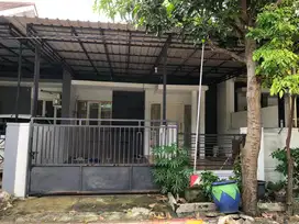 Disewakan Rumah Green Semanggi Hadap Selatan