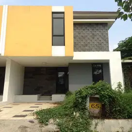 Disewakan Rumah 2Lantai di Bekasi Kompleks Summe Bliss UNFURNIS