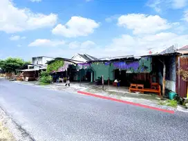rumah hitung tanah di gilingan solo kota dekat jalan raya