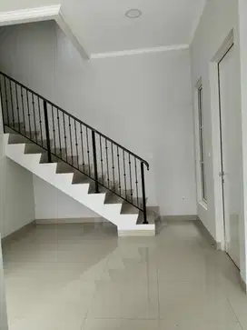Rumah Murah 2 lantai di Millenium City.Parung panjang.