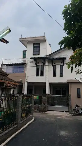 Dijual Kosan Aktif Lokasi Ramai Kebaktian Kiaracondong Bandung