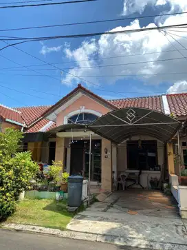 Dijual Rumah di Puri Mutiara