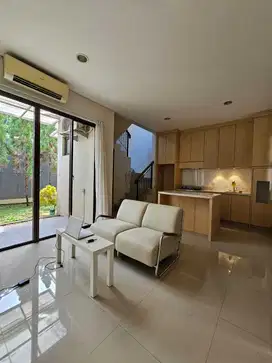 DIJUAL RUMAH SIAP HUNI DI BSD AKSARA VANYA PARK