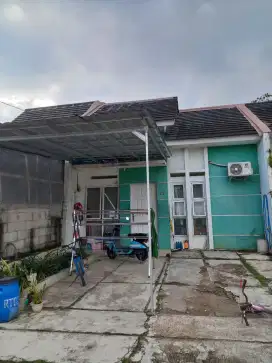 Over Kredit Jual Rugi Hunian Nyaman di Cibinong