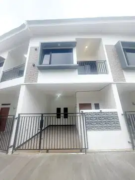 Dijual Rumah Baru 2-lantai dekat Tol Bintara, Jl BKT dan Kota Bintang