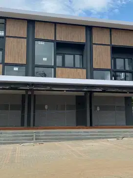 Ruko di Kota Baru Parahyangan, Strategis Depan IKEA