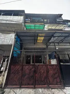 RUMAH AFFORDABLE 3 LANTAI JELAMBAR