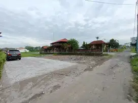 Jalan Damai Nggalik Sleman Tanah  Dekat Kampus UGM