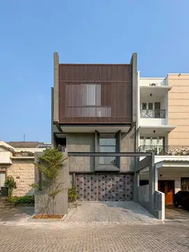 TURUN HARGA Rumah Baru Dalam Townhouse Di Lebak Bulus Jakarta Selatan