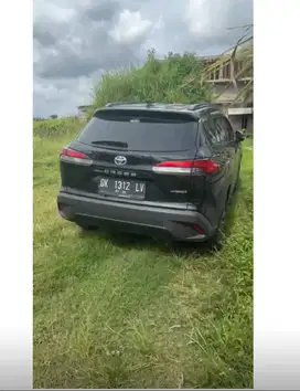DIJUAL MOBIL TOYOTA COROLLA CROSS 1.8 HYBRID MATIC 2020