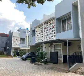 Cluster Di Pinggir Jalan Utama Jatibening, Dekat LRT, Dp Suka2