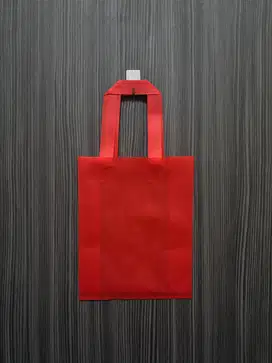 Lipat Samping Spunbond 20x25x8 | Tas Spunbond Kemasan Souvenir Murah
