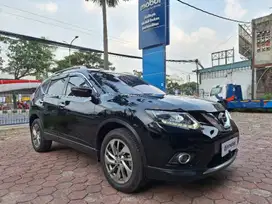 [OLX Mobbi] Nissan X-Trail Hitam 2.0 Bensin-AT 2015 SFJ