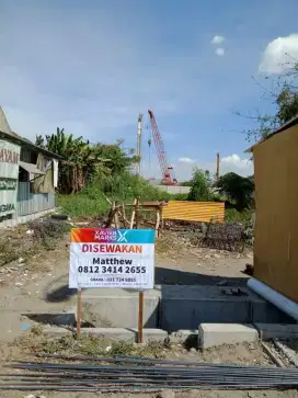 Sewa turun hampir 100juta!! Disewakan lahan komersial wiyung nol jalan