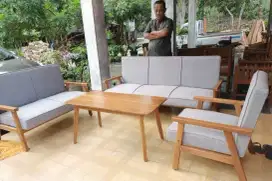 Set meja kursi tamu