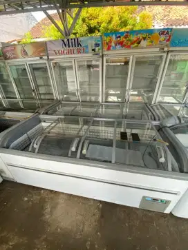 Jual freezer dan showcase