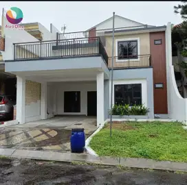 Dijual Cepat Rumah cantik di perumahan kota wisata Cibubur
