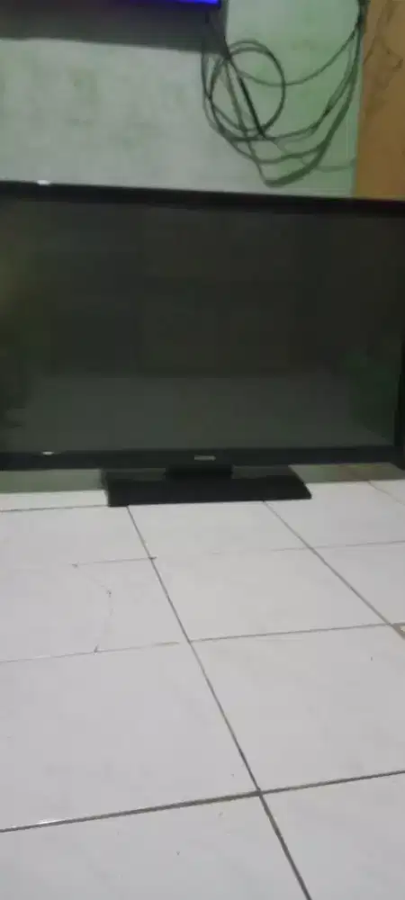 TV SAMSUNG PLASMA 43 INCHI