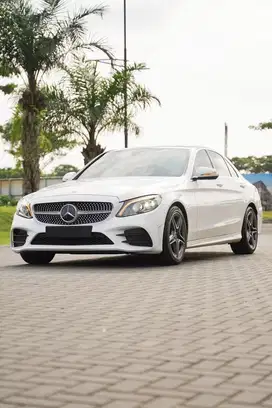 Mewah! Mercedes Benz C300 AMG Facelift W205 2020 Bmw 330i G20