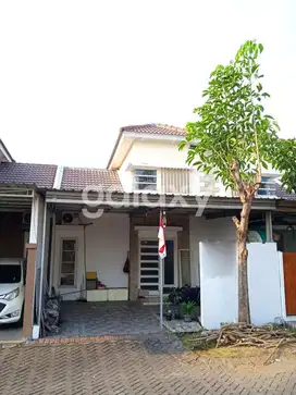 Rumah Puri Surya Jaya Cluster Velencia Icon Gedangan Sidoarjo 1 Lantai