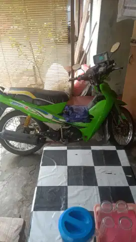 Jual cepat motor blitz R THN 2003