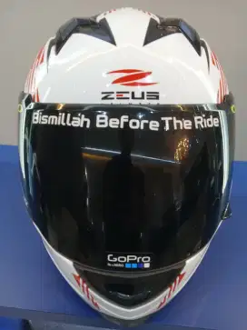 Helm Zeus 811 mulus