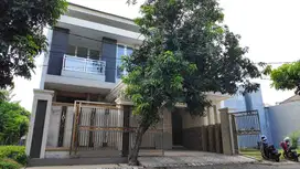 1455. Dijual Rumah Graha Santoso Kedung Baruk Rungkut Surabaya Timur