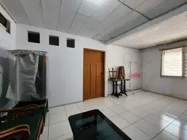 Dijual Rumah Tinggal 2 Lantai di Keadilan Glodok