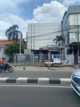 Dijual gedung utk body reapir di pondok pinang Jakarta selatan