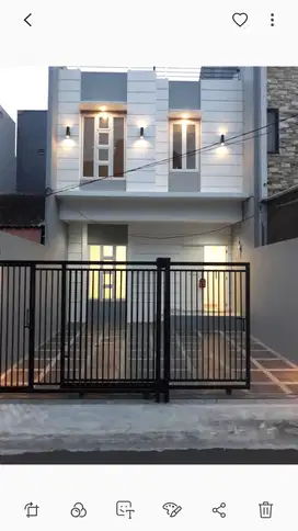 Dijual Rumah Baru 2 Lt Startegis Pinggir kota di Kelapa Gading