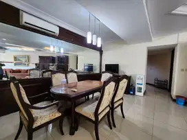 Dijual TERMURAH unit 3br Apartemen Taman Anggrek Condominium